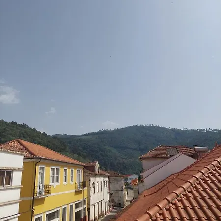 Oh Aparthotel Lousa (Coimbra)